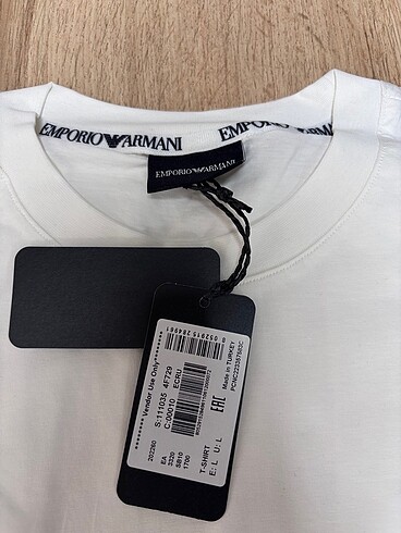 Emporio Armani Tshirt - Görsel 3