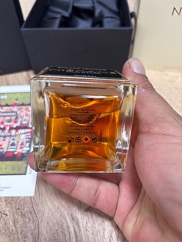 Beden Renk Nişhane Sultan Vetiver