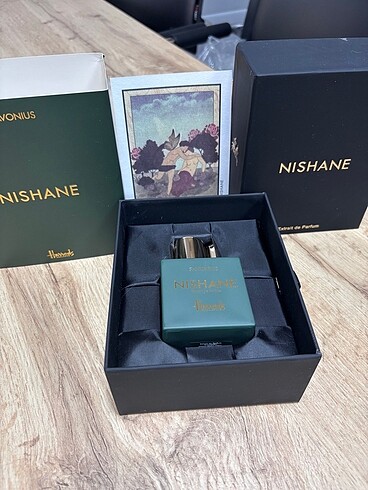 Tom Ford Nişhane Favonius