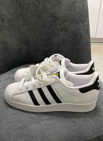 Adidas ayakkabı