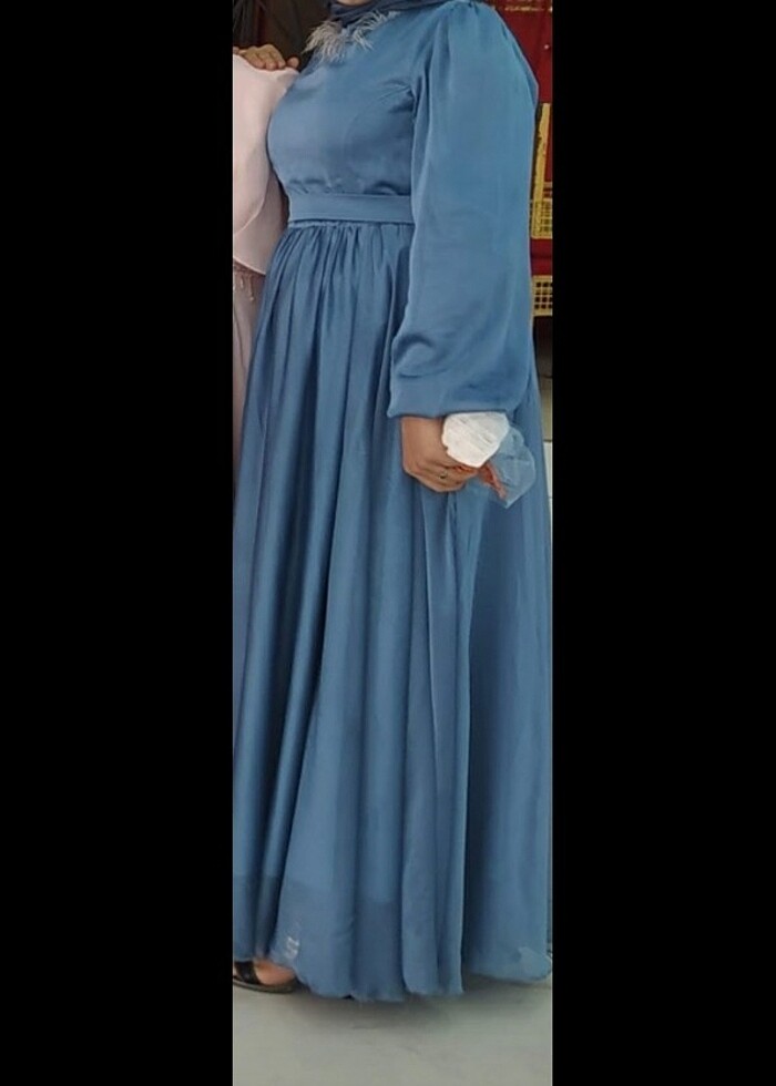 Çok zarif ve şık bı elbise sünnet düğün nişan için  - Görsel 3