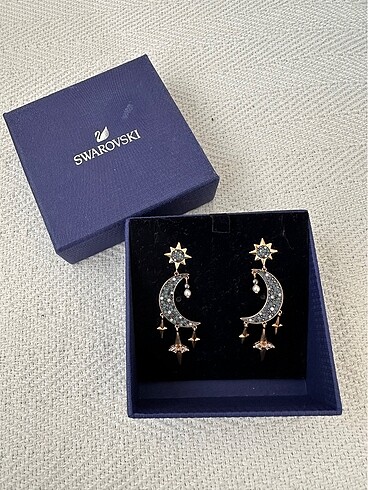 Swarovski küpe