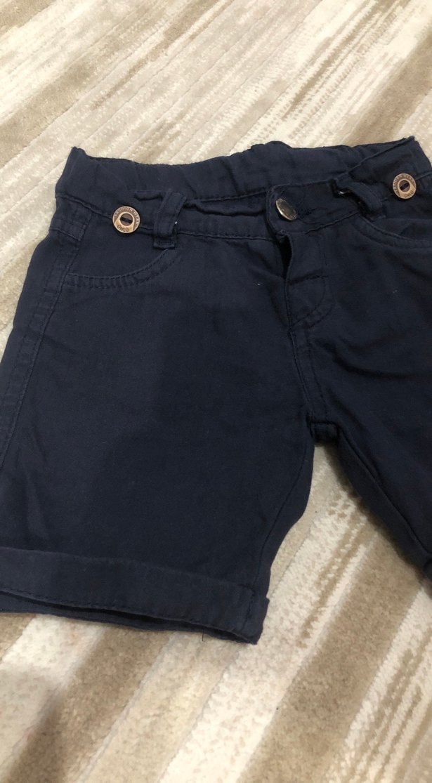 Erkek Çocuk Siyah Denim Düğmeli Şort - Görsel 4