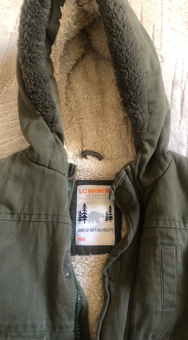 Erkek Çocuk Gri Kürklü Kapüşonlu Mont - Görsel 3