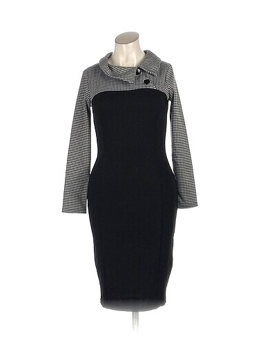 PreLoved Kısa Elbise %70 İndirimli.