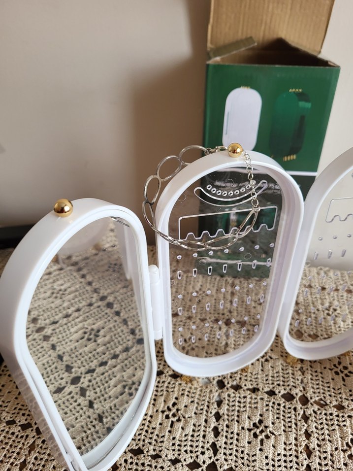 Beyaz Katlanabilir Makyaj Organizeri - Görsel 5