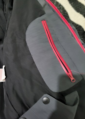 Kız Çocuk Siyah Fermuarlı Kışlık Mont 36 beden - Görsel 8