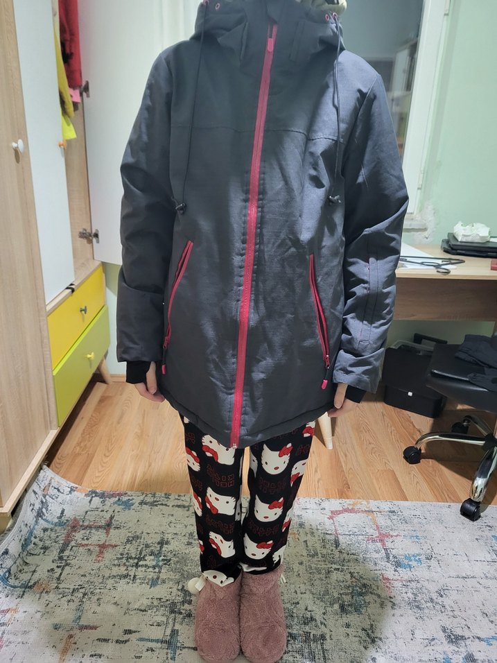 Kız Çocuk Siyah Fermuarlı Kışlık Mont 36 beden - Görsel 5