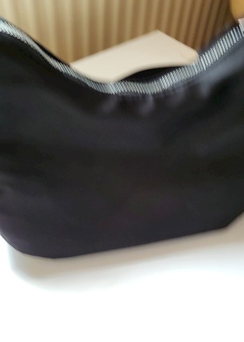 Siyah Kadın Fermuarlı Çapraz Çanta
lumberjack marka - Görsel 2