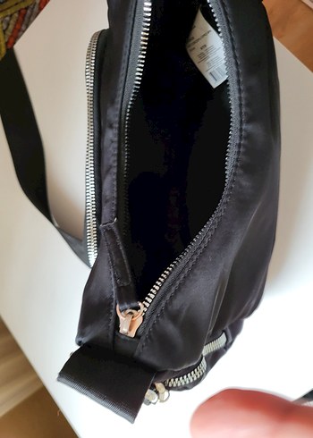 Siyah Kadın Fermuarlı Çapraz Çanta
lumberjack marka - Görsel 3