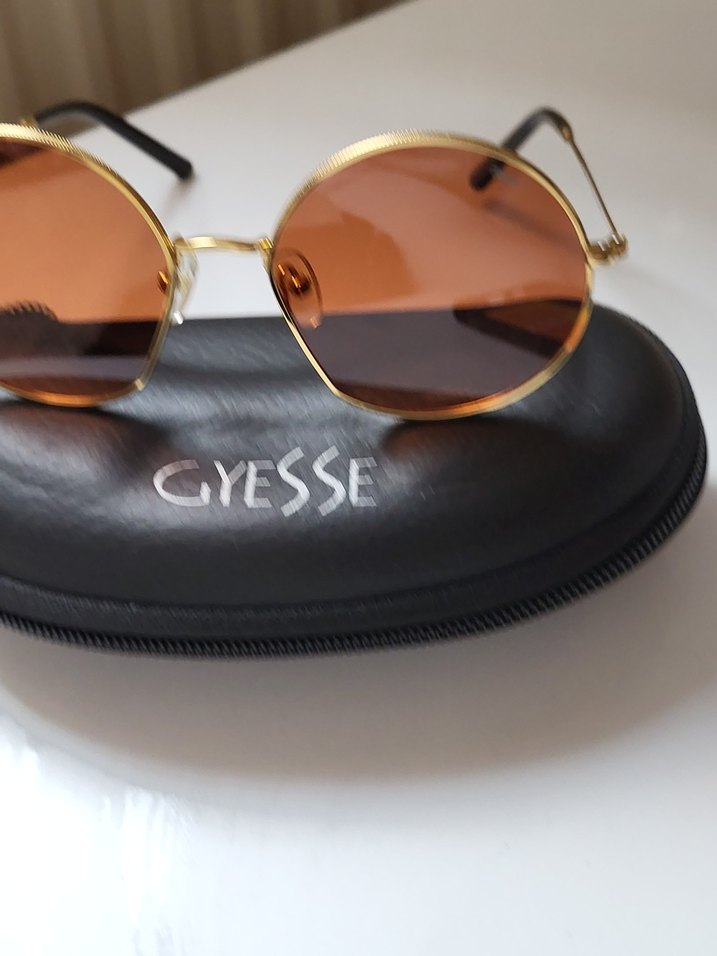 orjinal fila marka Parlak Kahverengi Kadın Güneş Gözlüğü SIFIR - Görsel 3