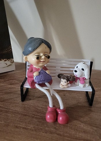 Pembe Temalı Dekoratif Figür Seti - Görsel 3