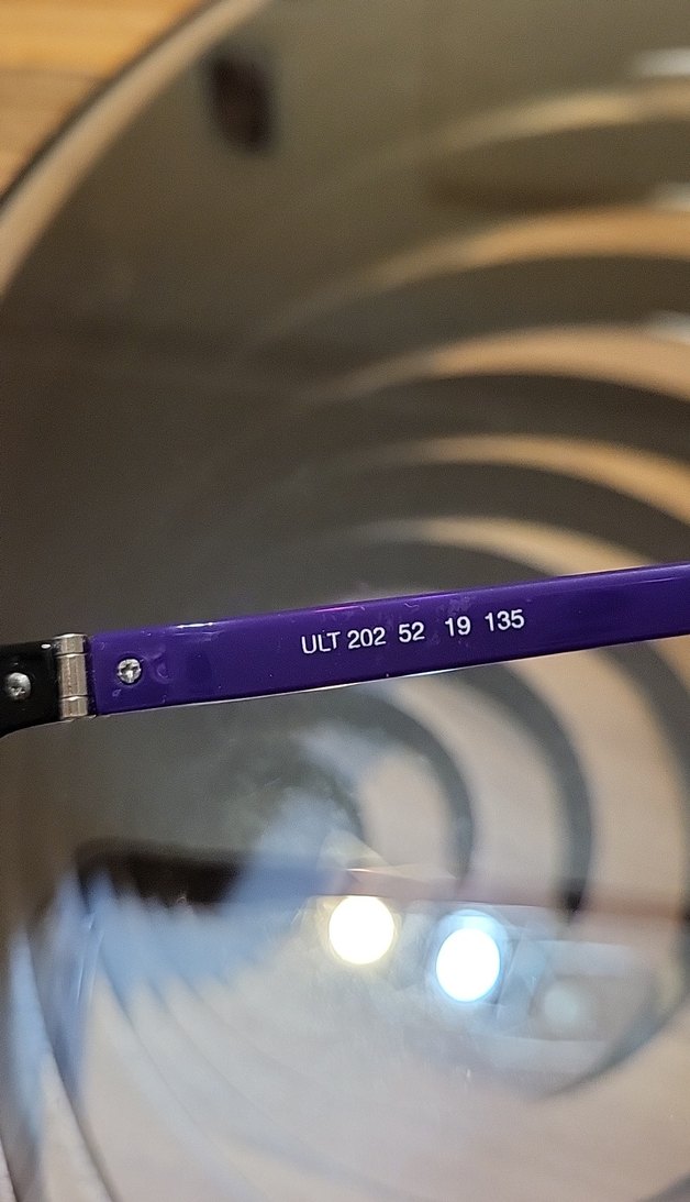 Şeffaf Mor Kadın Gözlüğü
cobbelti marka - Görsel 4