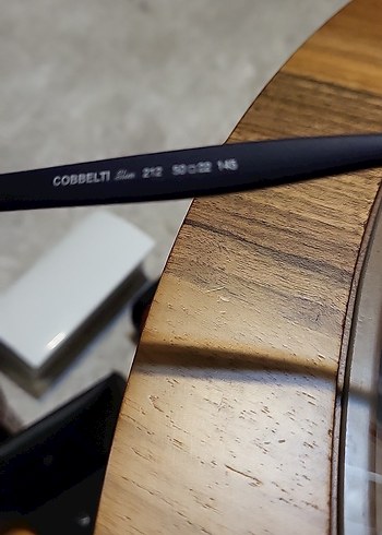 Klasik Siyah Erkek Gözlüğü - Görsel 4