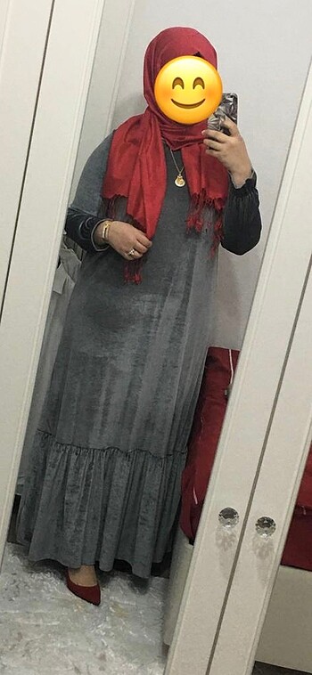 TESETTÜR ELBİSE