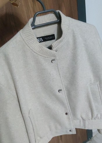 Zara Düğmeli Beyaz Kadın Midi Ceket