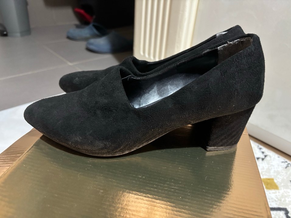 Siyah Süet Tokalı Topuklu Kadın Stiletto - Görsel 2