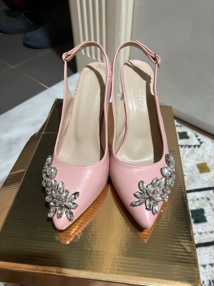 Pembe Tokalı Çiçek Desenli Topuklu Kadın Ayakkabı - Görsel 2