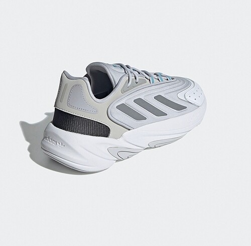 37 Beden Adidas ozelia kadın spor ayakkabı