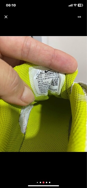 30 Beden beyaz Renk Orijinal nike ait Max 30 numara
