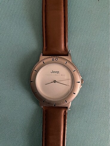 Beden Jeep marka Unisex saat