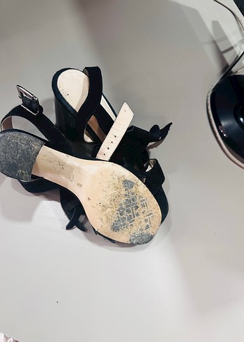 Siyah Süet Tokalı Blok Topuk Kadın Ayakkabı - Görsel 2