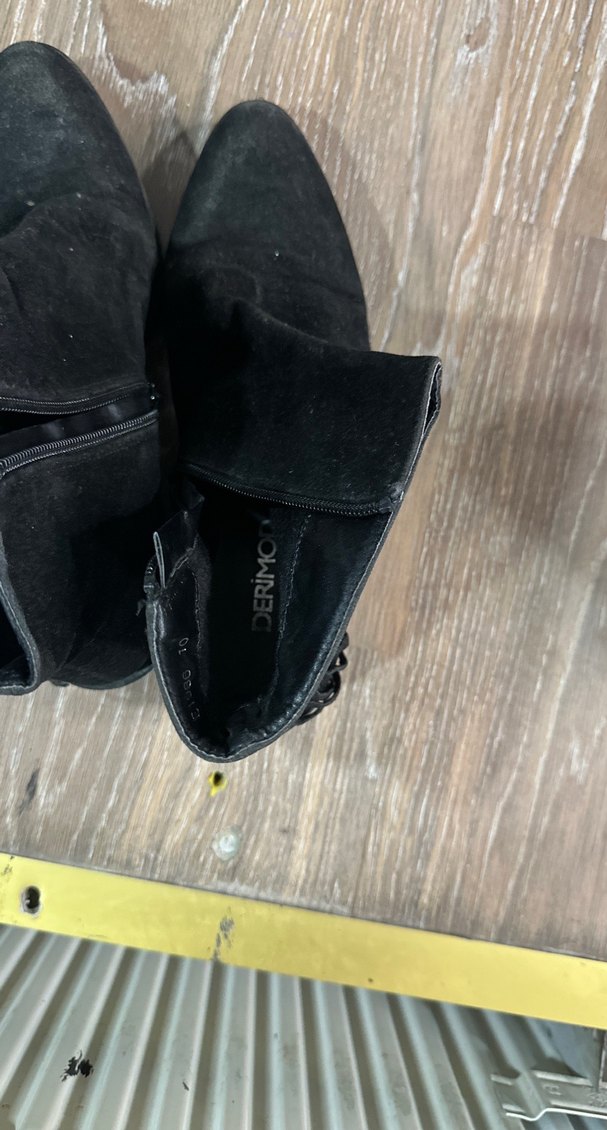 Siyah Süet Kadın Topuklu Bot - Görsel 2