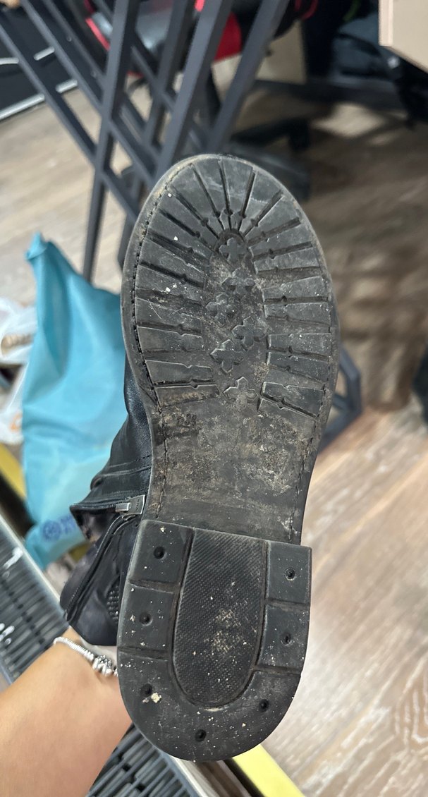 Gri Siyah Deri Kadın Dolgu Topuklu Bot - Görsel 4