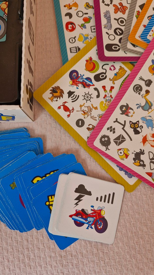 Dedektif İlk Bulan Kart Oyunu - Görsel 4