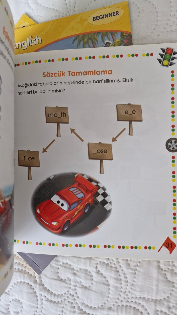 Disney Pixar Cars İngilizce Hikaye Kitapları Seti - Görsel 4