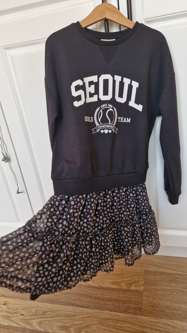 Kız Çocuk Siyah Baskılı Uzun Kollu Elbise - Görsel 3