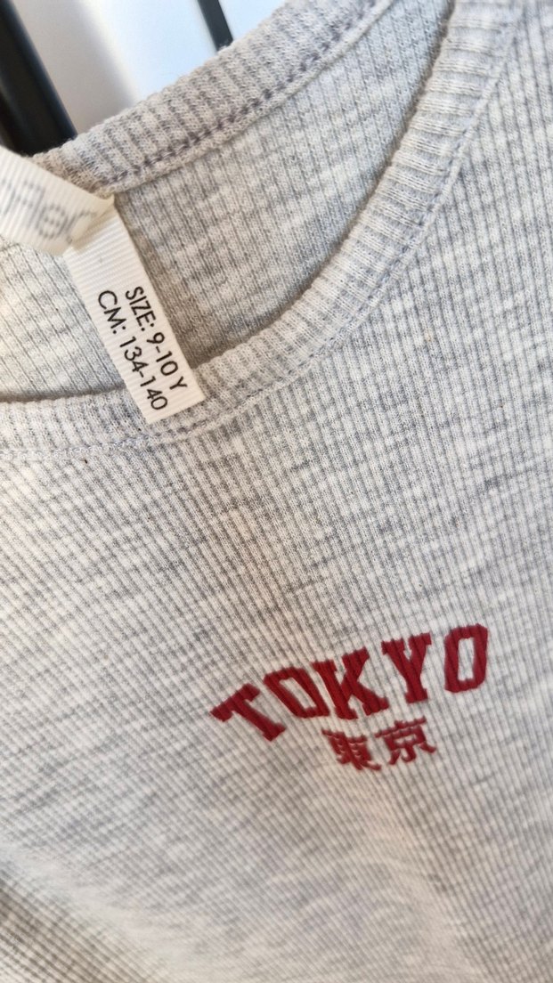 Kız Çocuk Gri Kolsuz Baskılı Elbise - Görsel 4