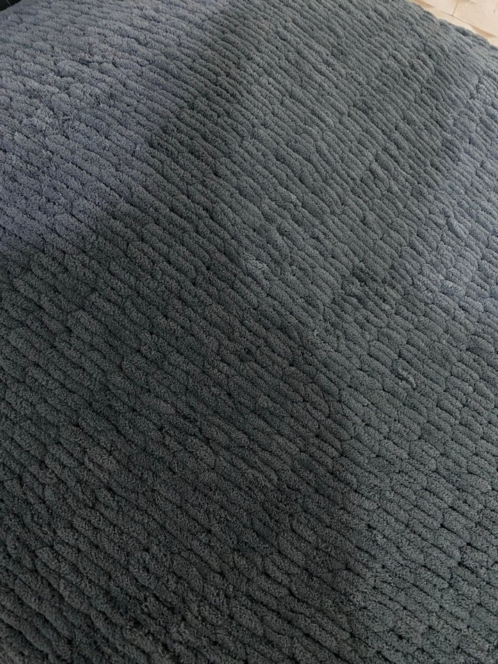 Gri Düz Desen Yatak Örtüsü - Görsel 2