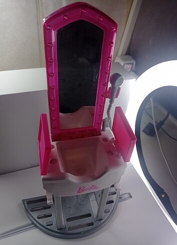 Barbie Barbie lavabo ve tarak
