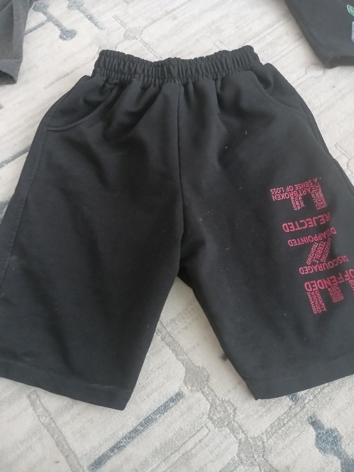 3 adet erkek çocuk şort - Görsel 4