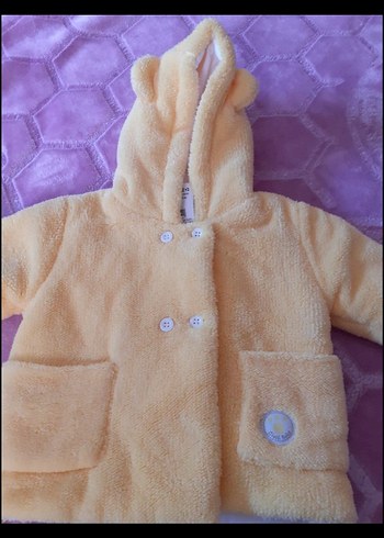 Sarı Kapüşonlu Mont - Görsel 3