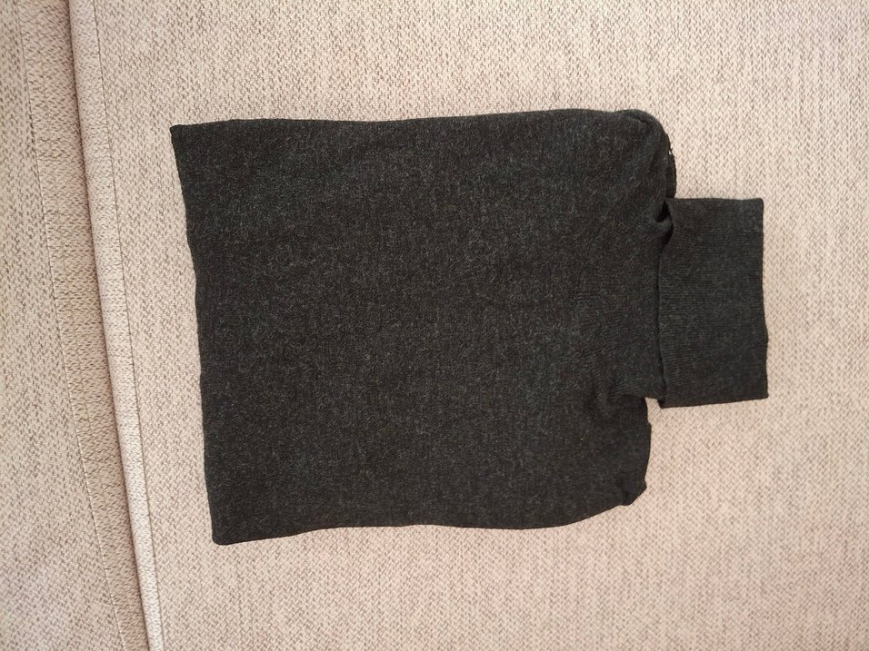 Gri Düğmeli Kadın Yün Kazak - Görsel 3