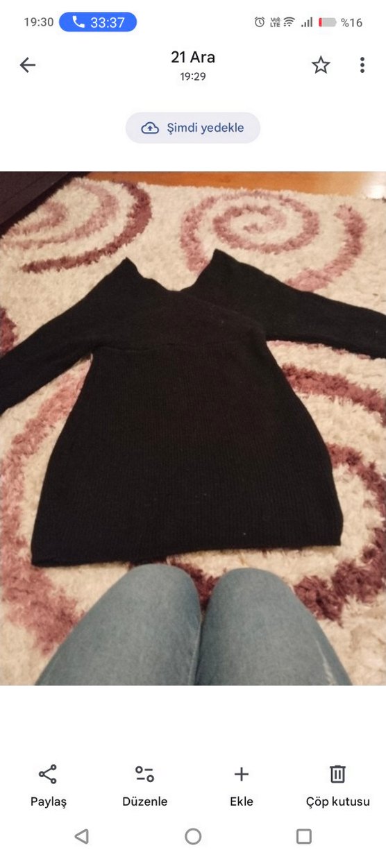 Siyah V Yaka Örgü Kadın Kazak - Görsel 2