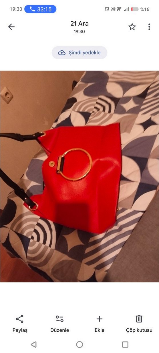 Kırmızı Parlak  suni Deri Kadın Çanta - Görsel 4