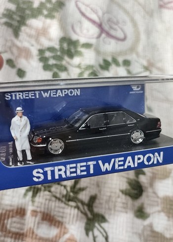  Beden Siyah Street Weapon Oyuncak Araba
