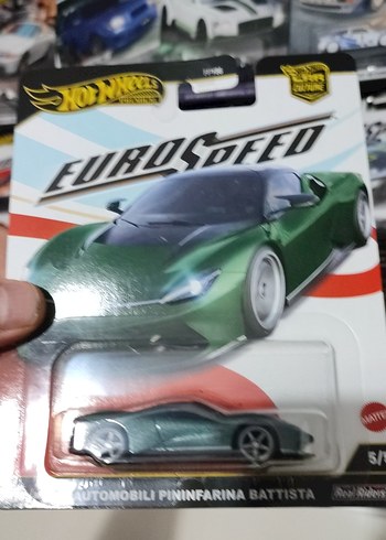 Hot Wheels Yeşil Pininfarina Battista Oyuncak Araba - Görsel 4