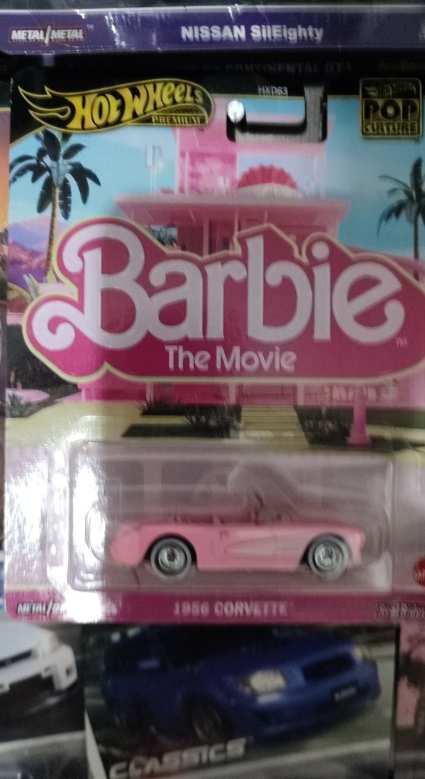 Pastel Pembe Barbie 1956 Corvette Oyuncak Araba - Görsel 3
