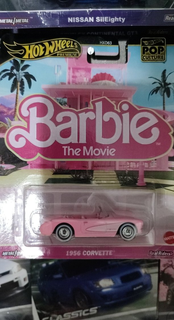 Pastel Pembe Barbie 1956 Corvette Oyuncak Araba - Görsel 2