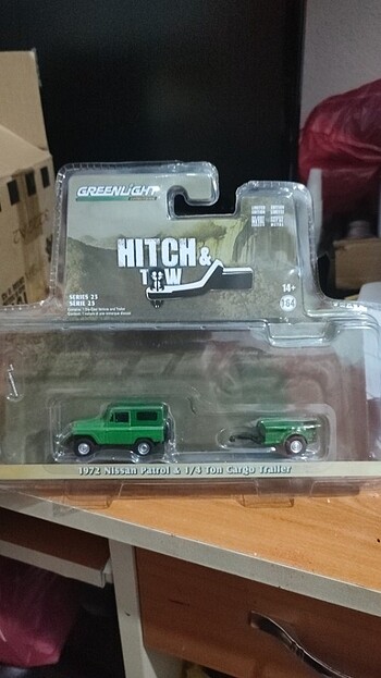 Greenlight Nissan patrol jeep