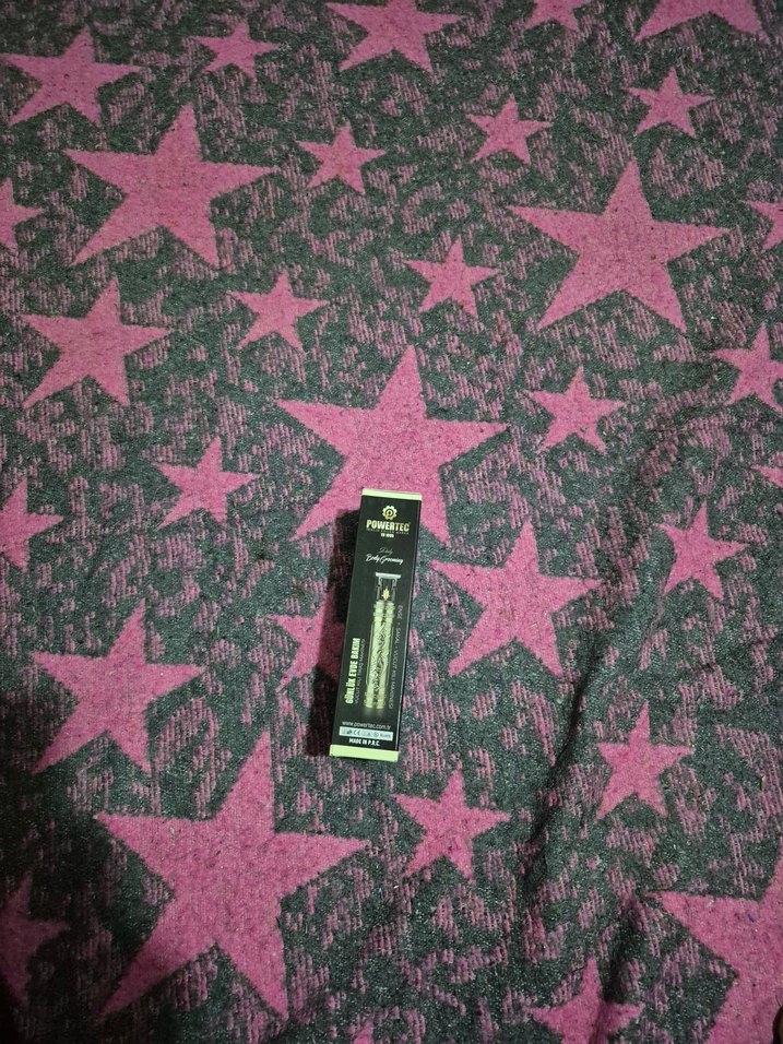 Altın Renkli Parlak Tıraş Makinesi. sıfır - Görsel 3