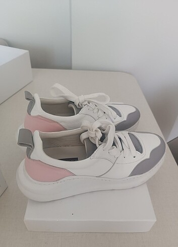 Vakko spor ayakkabı  - Görsel 5