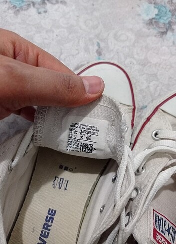 Convers kız çocuk 30 no ayakkabı