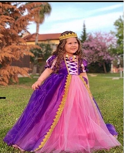 Rapunzel Kostümü