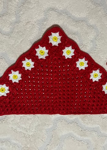Diğer Kirmizi Cicekli Orgu Bandana