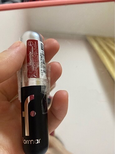 Flormar 017ruj(yalnızca elde denedim çok güzel bir kırmızı)